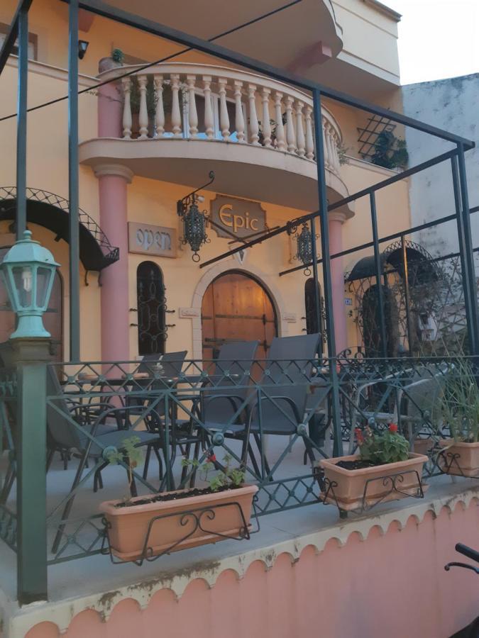 Savvas&Katia'S Luxury Studio Mantouki Bagian luar foto